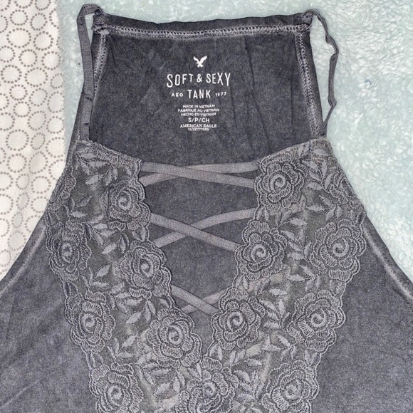 American Eagle Outfitters Charcoal Soft & Sexy Lace Top - Picture 2 of 3
